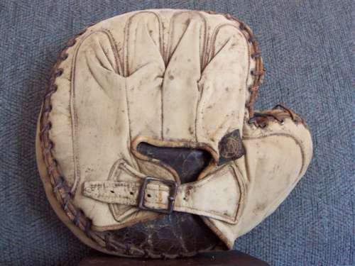 A.J. Reach White Catchers Mitt Back